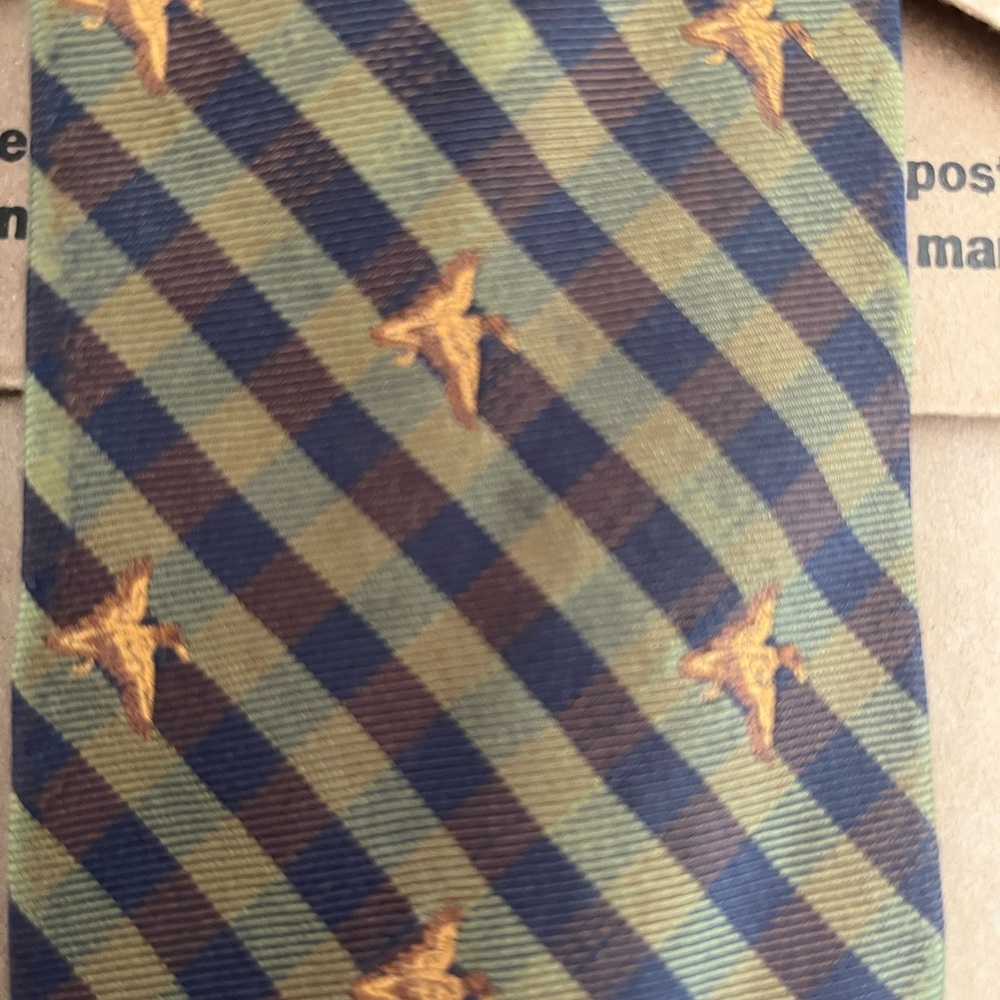Tie - Picture 2 of 6